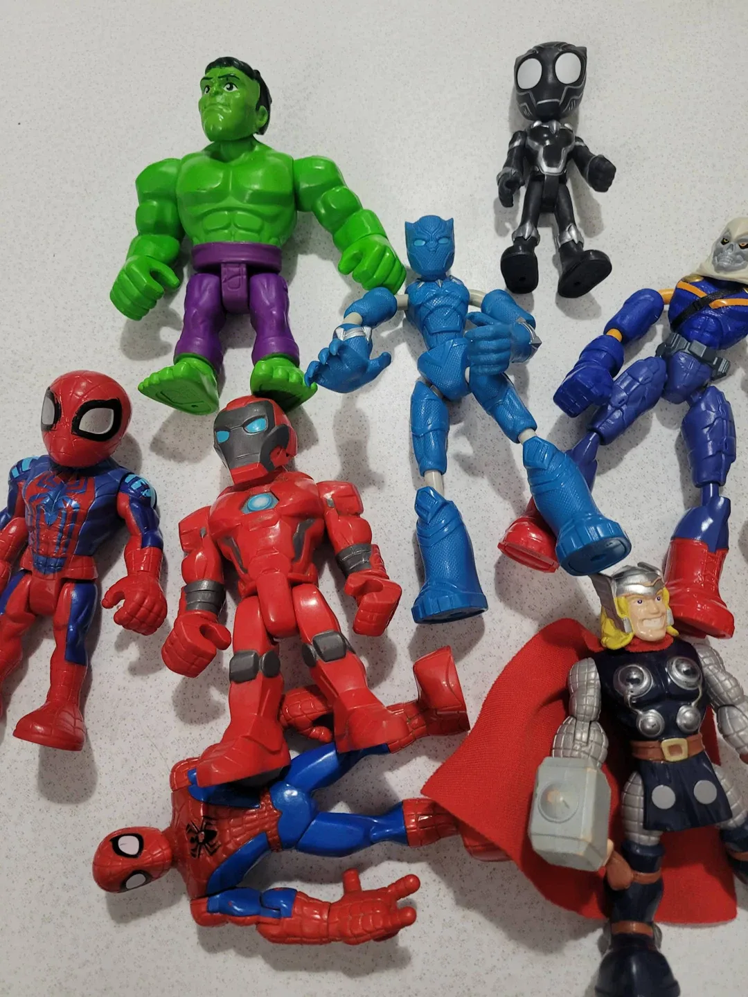 9 Marvel comics Super Hero Adventures Action Figures Avengers