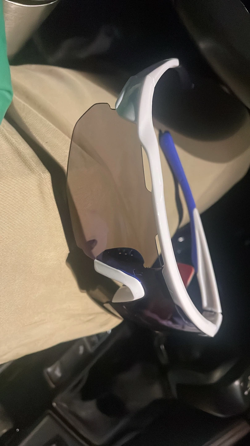 Sportswear sunglass