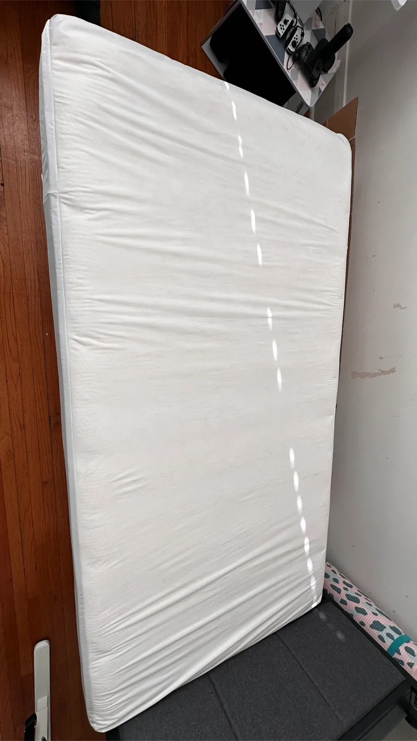 Twin Mattress Combo - great condition image indicator(2)