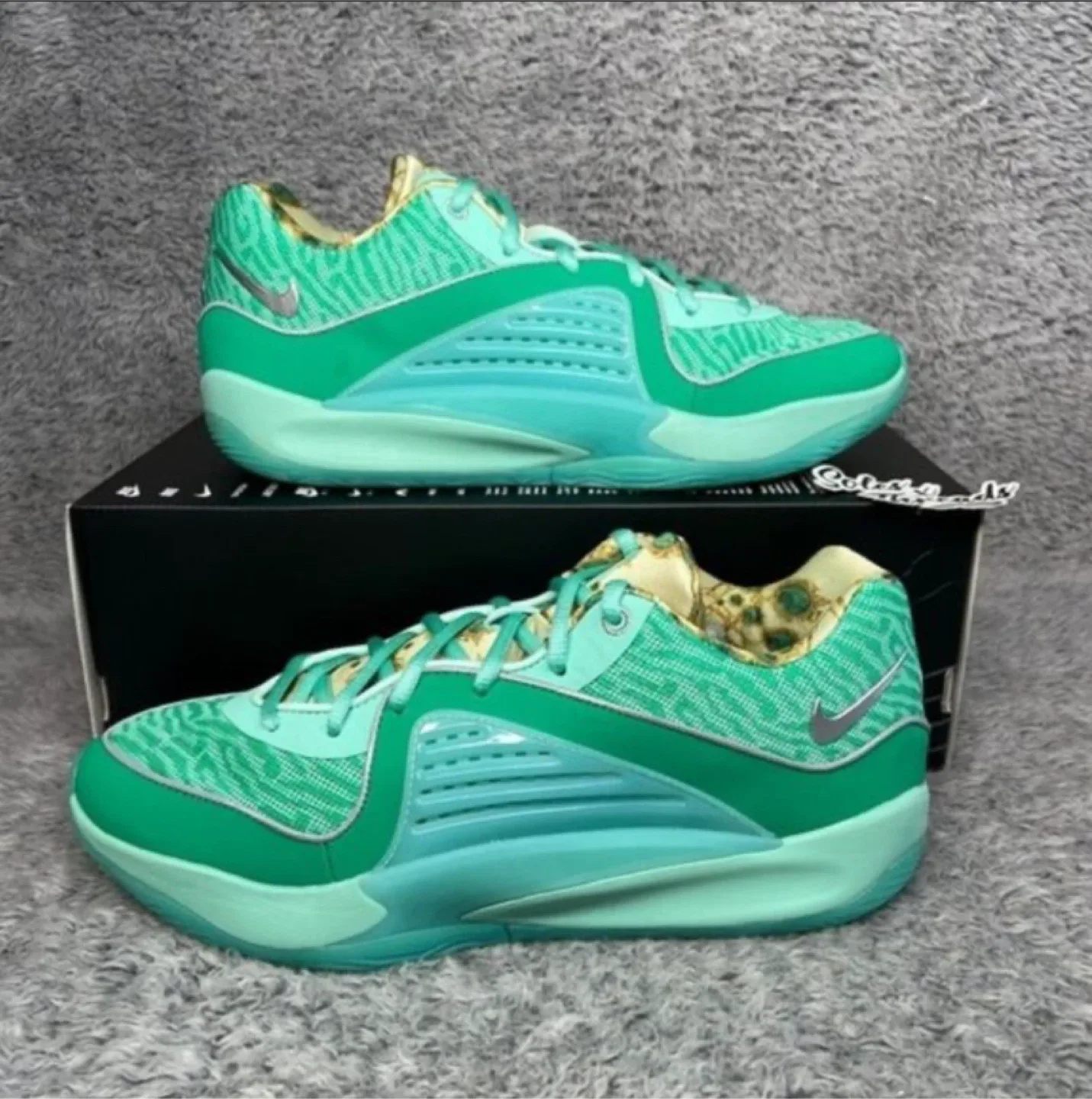 Nike Kyrie Low 5 Green Sneakers