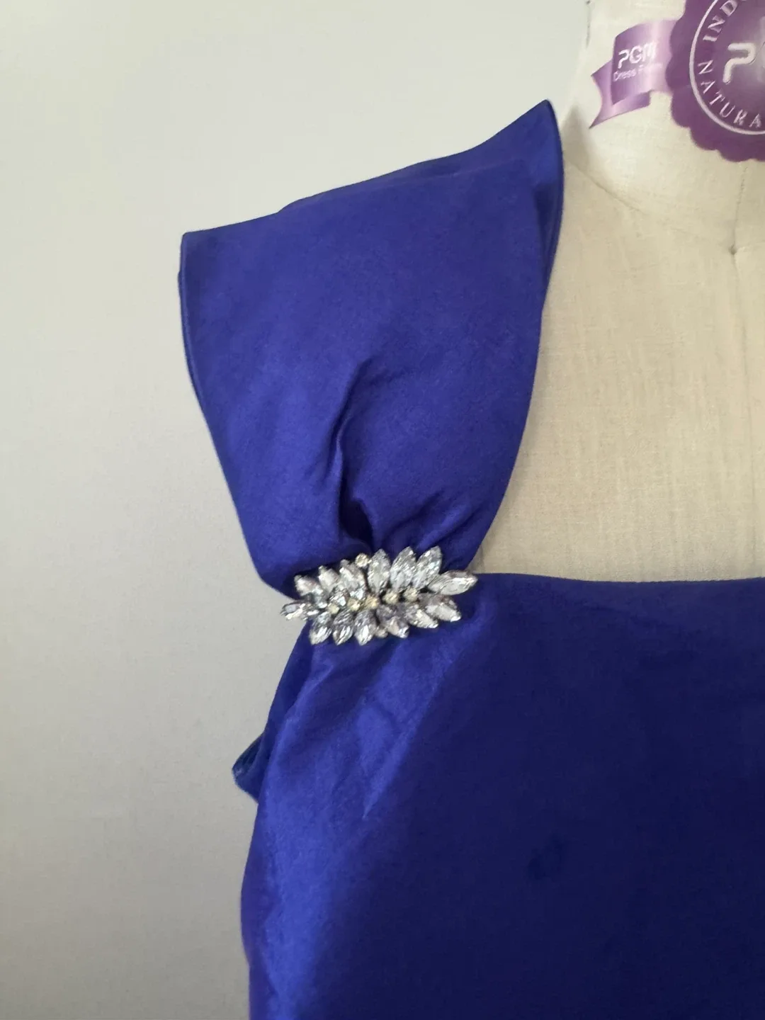 Ladies, Stunning Beautiful, Plus Size 18w evening dress image indicator(4)