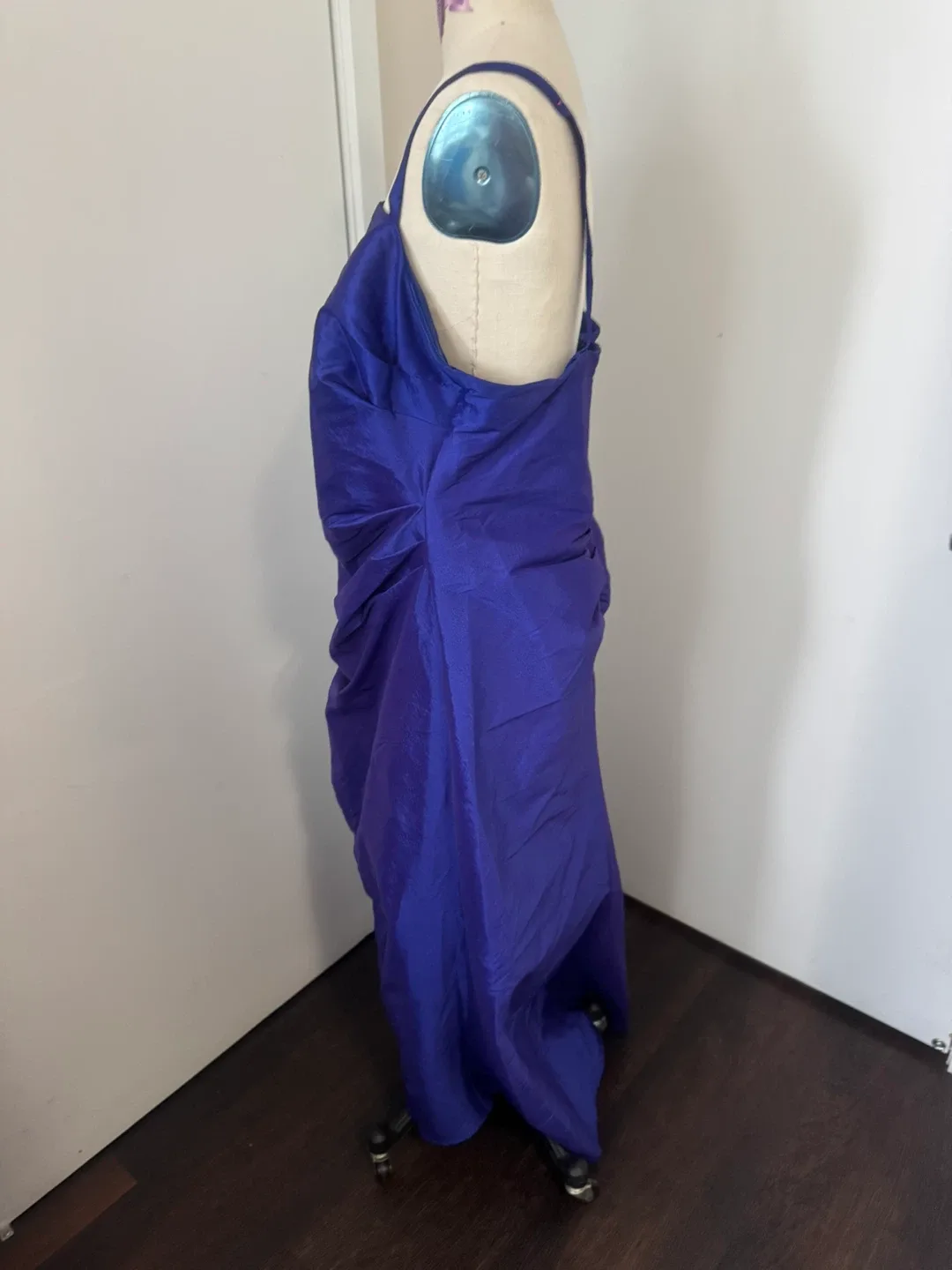 Ladies, Stunning Beautiful, Plus Size 18w evening dress image indicator(9)