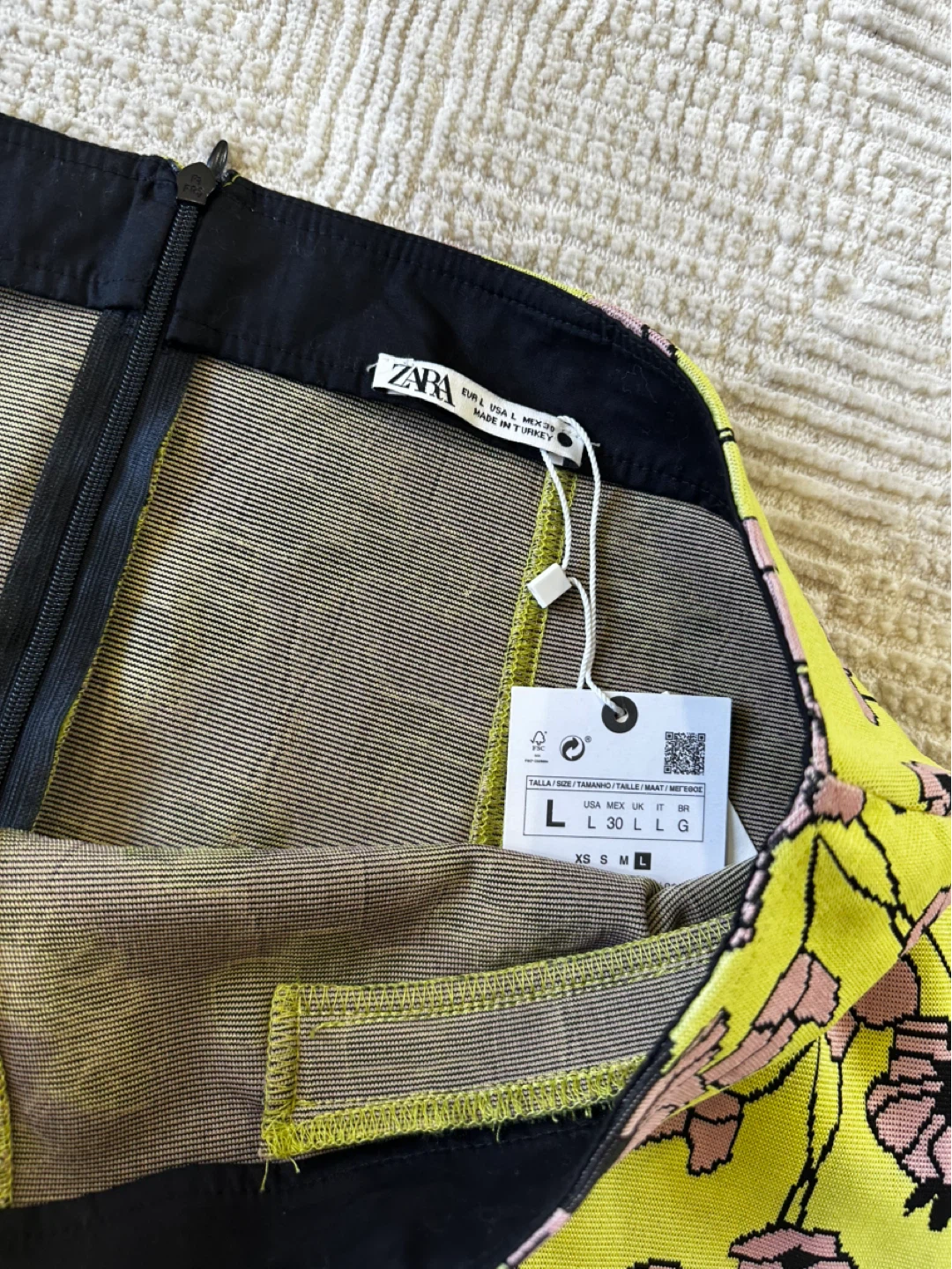 New Zara Floral Jacquard Mini Skirt - Size L - photo 2