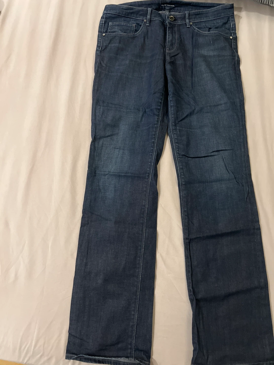 Elie Tahari Dark Wash Jeans