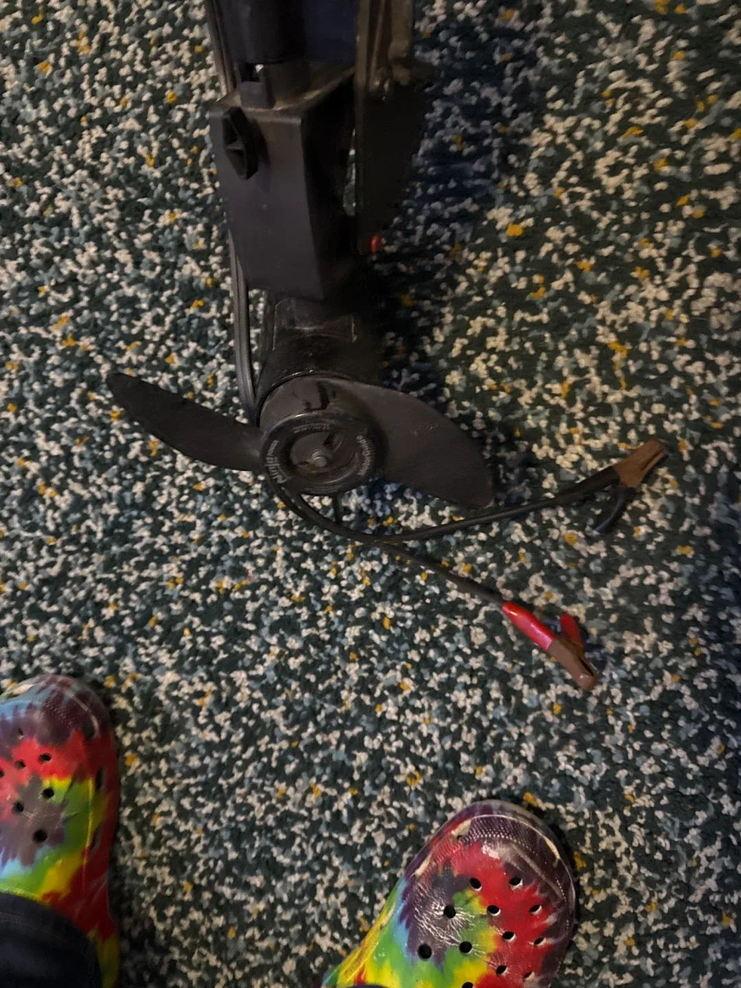 MotorGuide Stealth 24 lbs Thrust Trolling Motor image indicator(2)