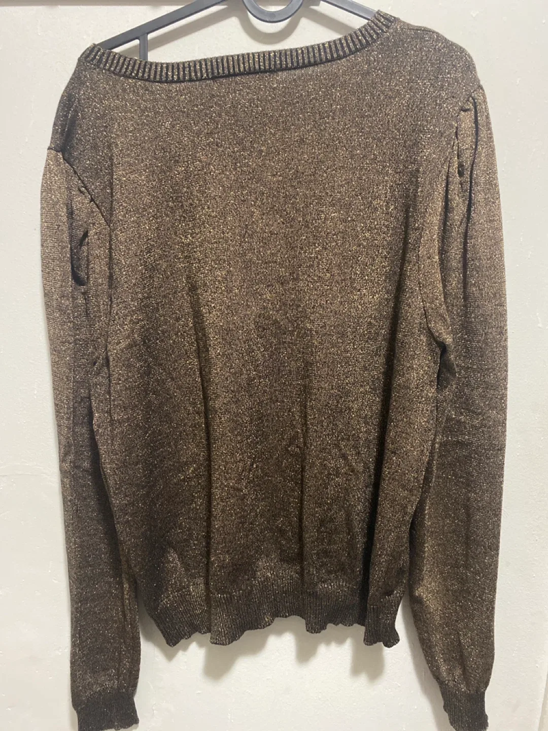 Forever 21+ Gold Sparkle Sweater - Size 2X image indicator(2)