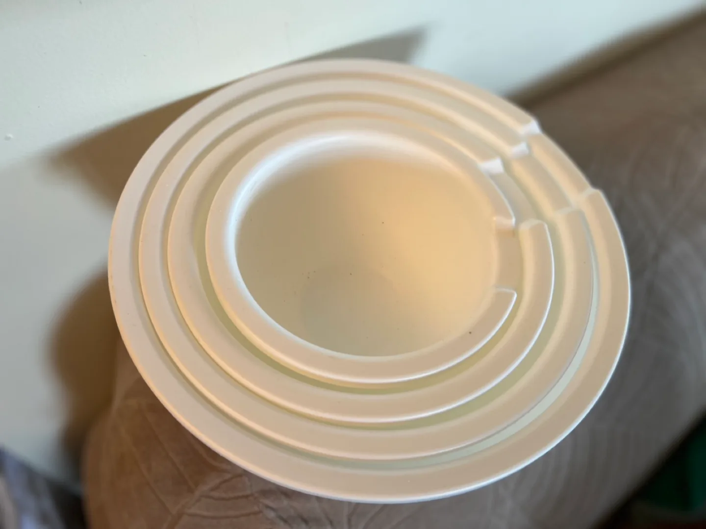 Brand New-White Nesting Mixing Bowls - Set of 4 image indicator(3)