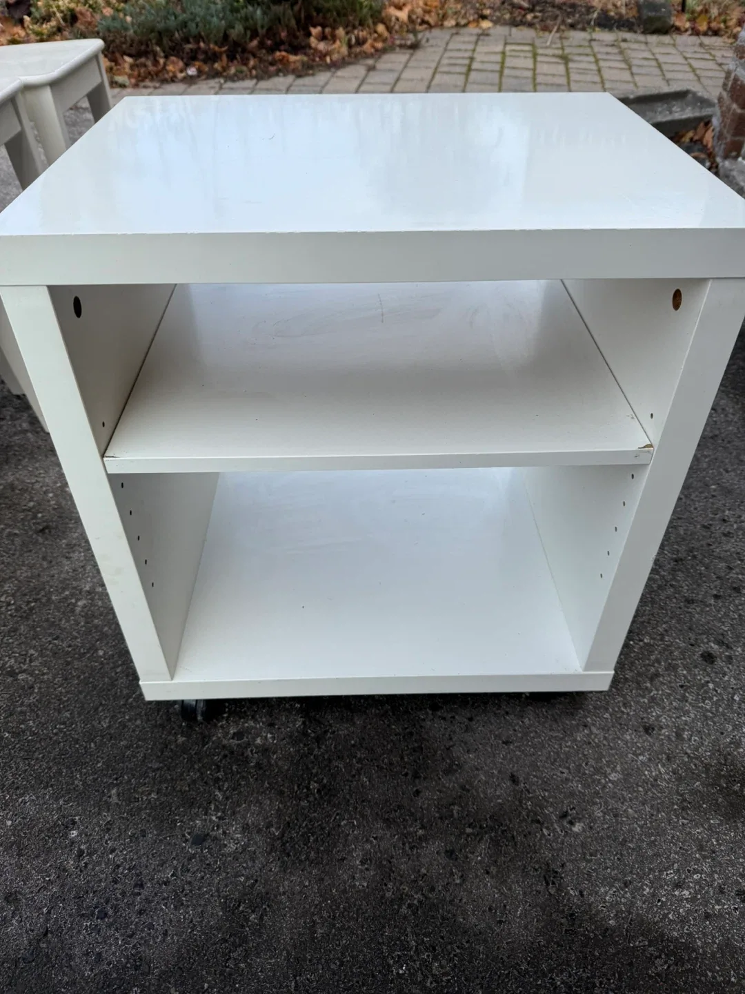 White Rolling End Table / Side Table on Wheels