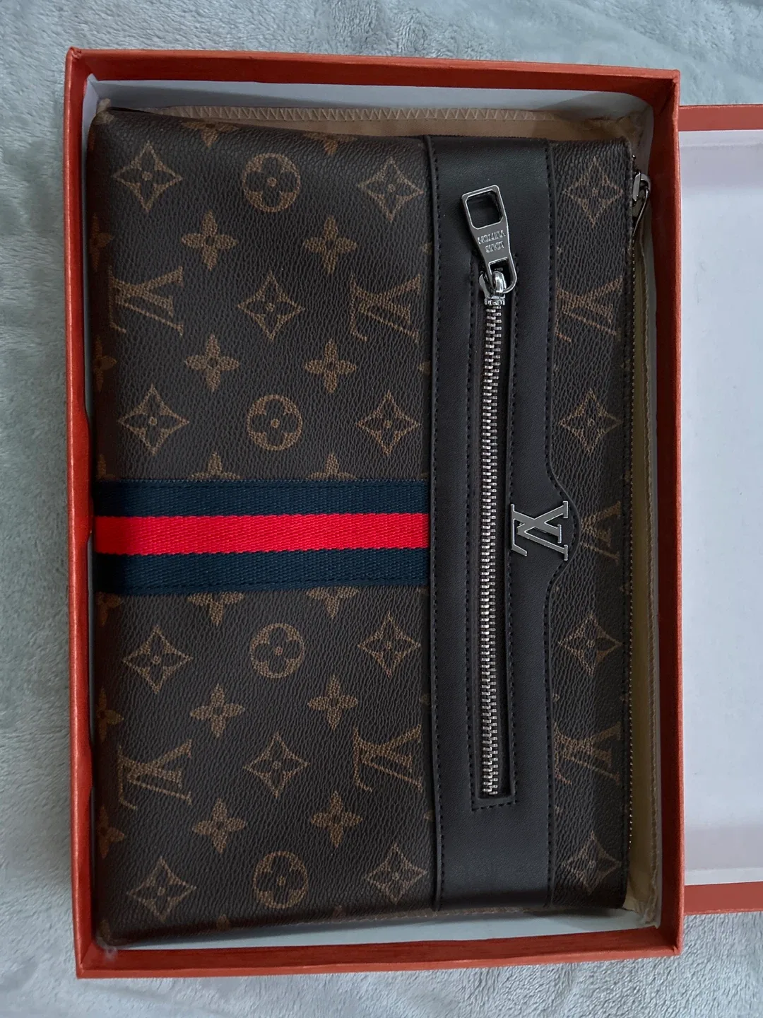 Pochette Volga Clutch - Fashion bag image indicator(2)