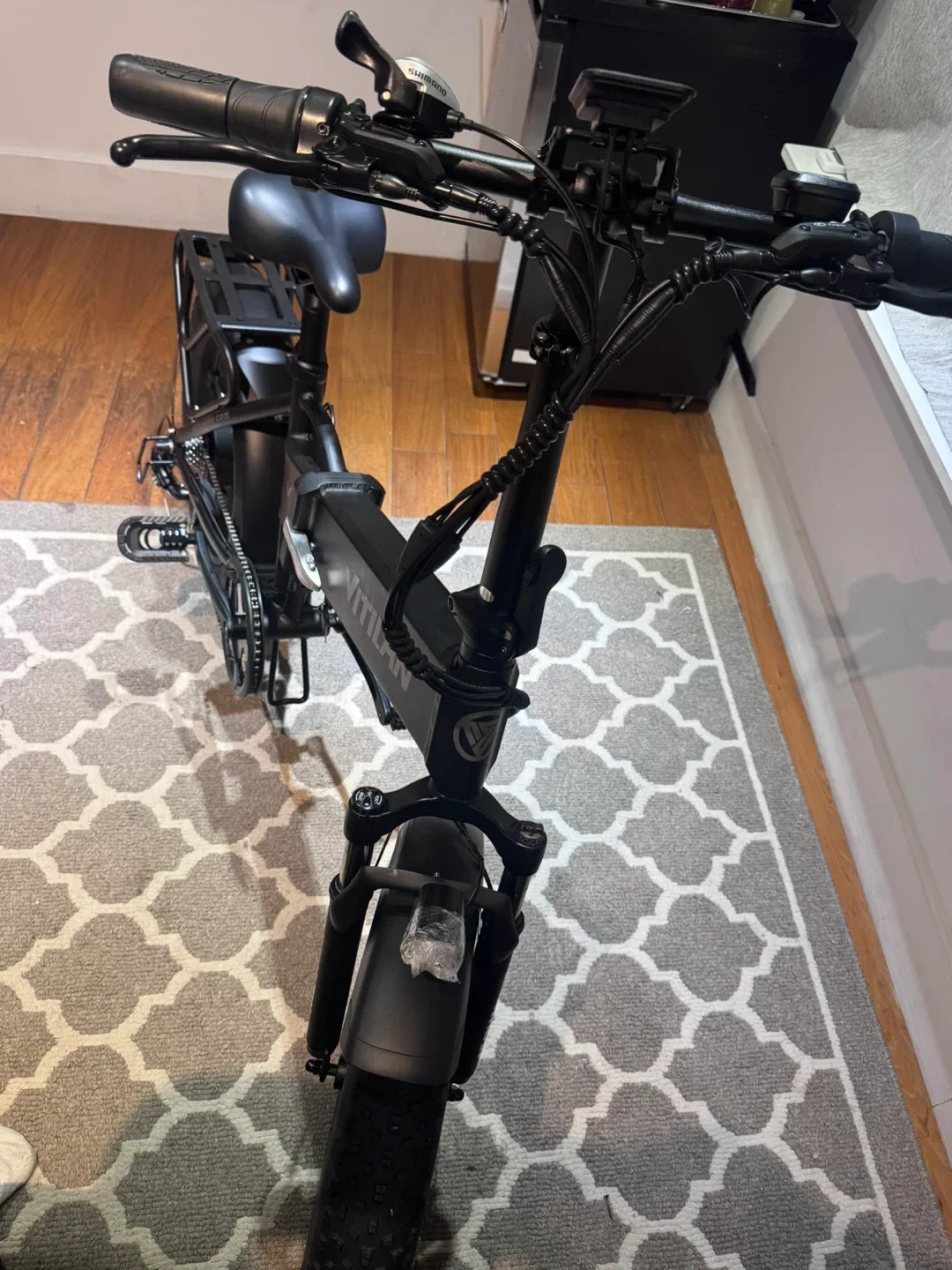 Vitilan V3 Electric Bike - Like New! image indicator(3)