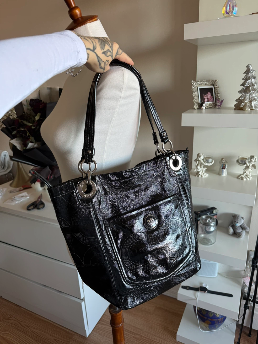 Coach Black Patent Leather Tote Bag - photo 3