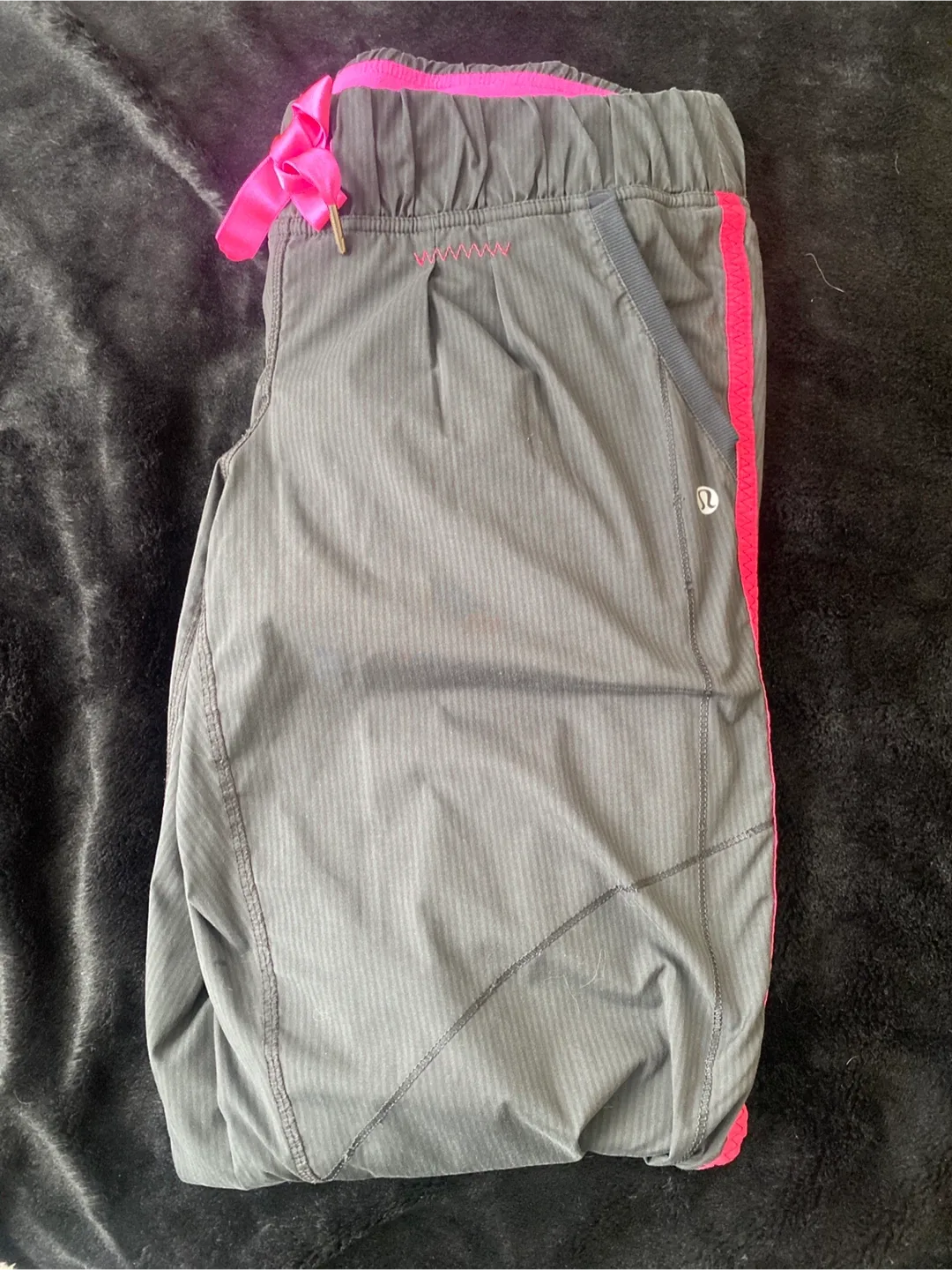 Lululemon Black & Pink Drawstring Pants image indicator(2)