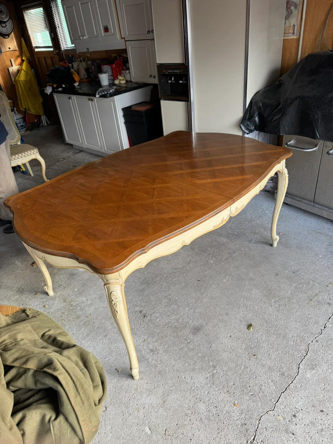 French Provincial Dining Set – Table + 6 Chairs + 2 Extenders