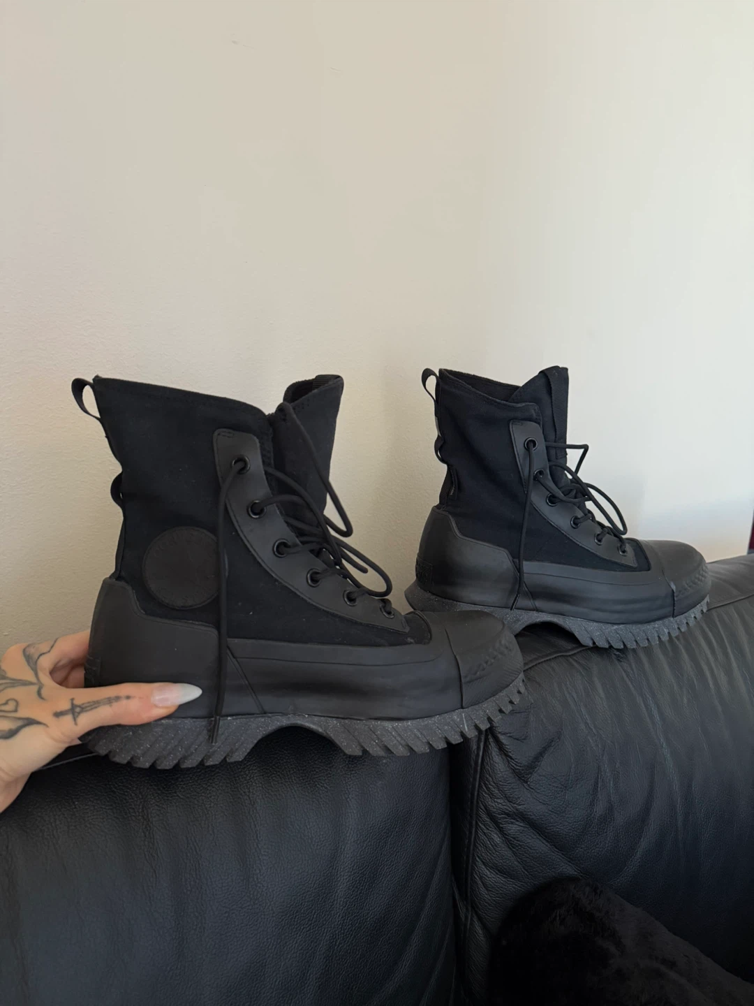 Converse Chuck Taylor All Star Lugged 2.0 Hi Black Boots