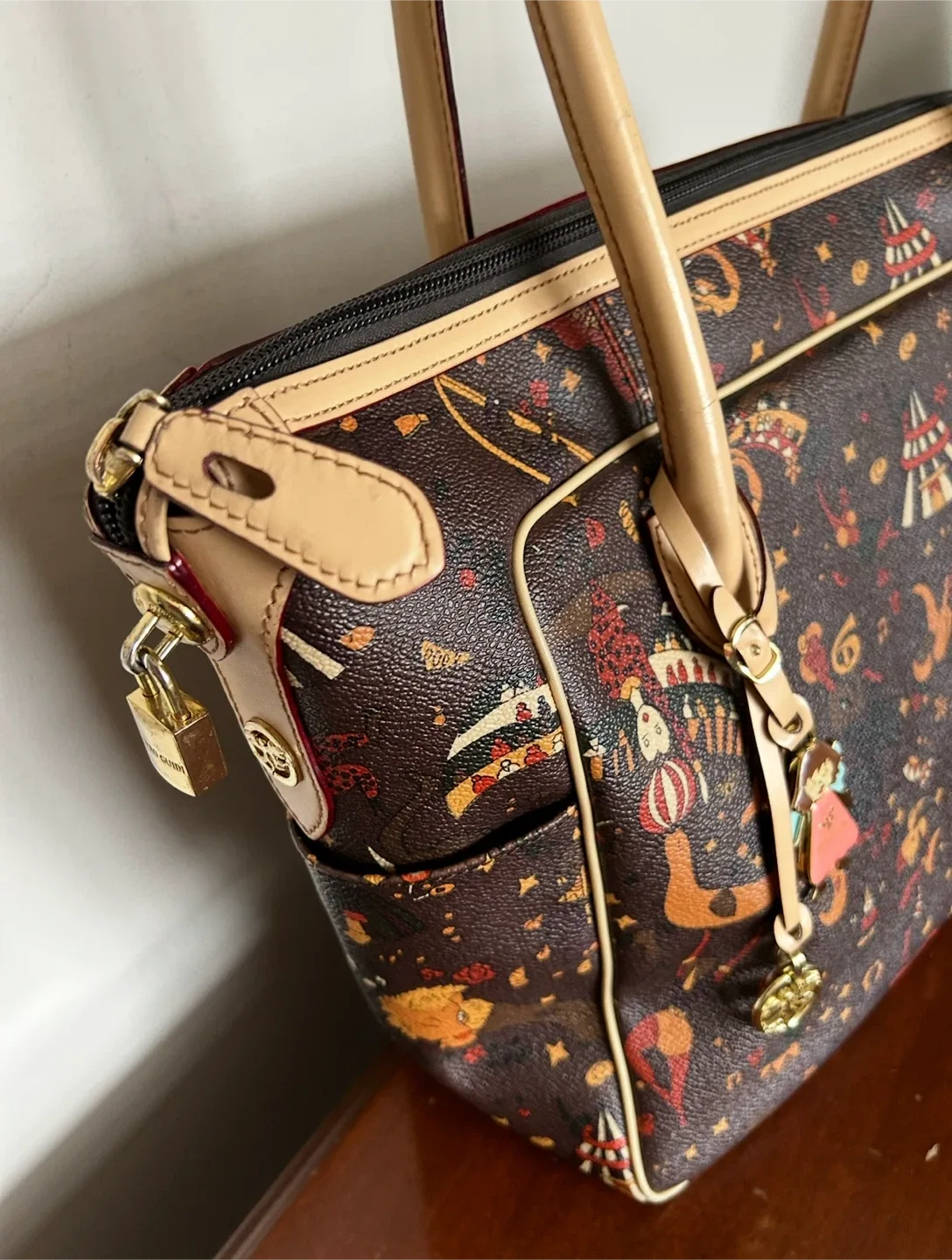 Piero Guido original Brown Patterned Tote Bag image indicator(2)