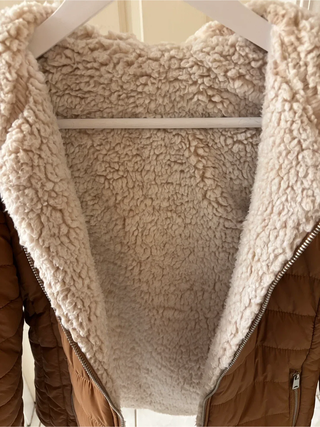 🧥 ✨ Women’s Caramel Fleece-Lined Jacket - Super Cozy! ✨ ❄️ image indicator(3)