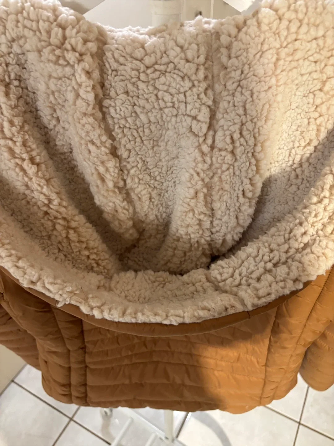 🧥 ✨ Women’s Caramel Fleece-Lined Jacket - Super Cozy! ✨ ❄️ image indicator(4)