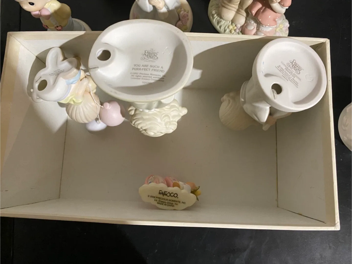 Precious Moments Figurines Collection image indicator(3)