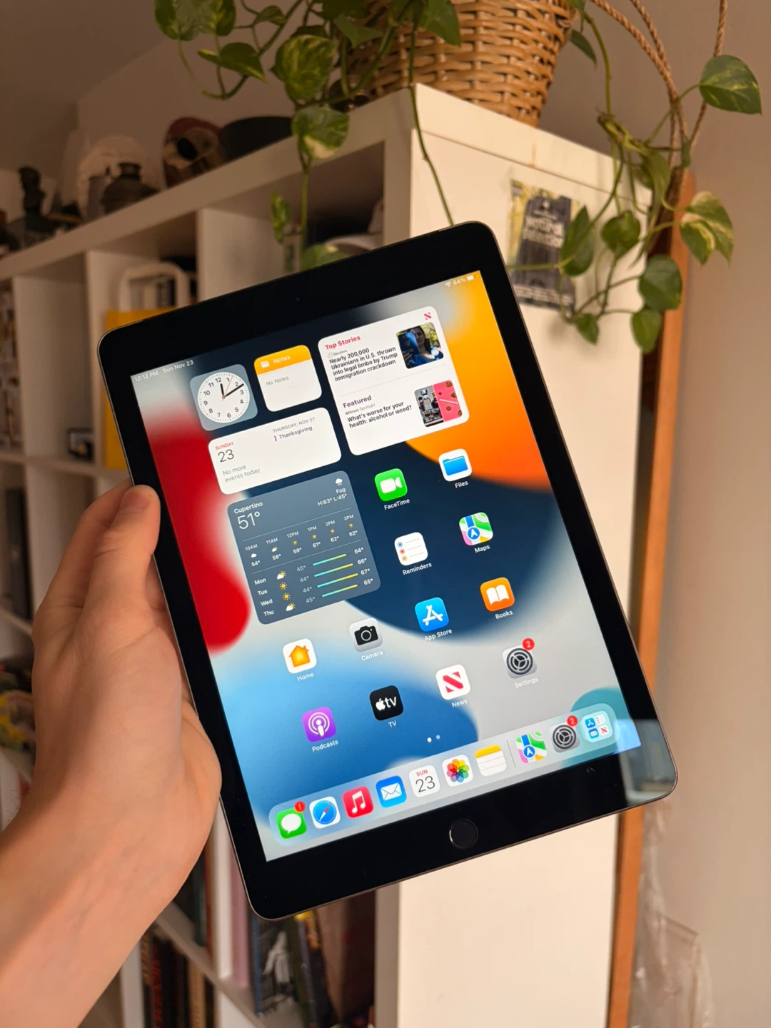 iPad Air 2 — 64GB — 9.7” — LTE (T-Mobile only)