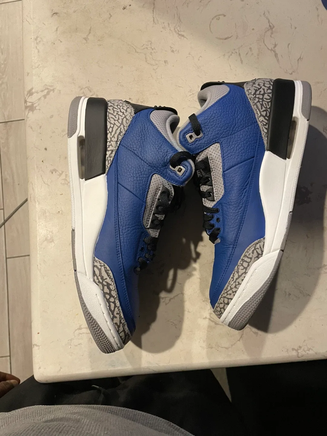Jordan 3’s Royal image indicator(5)