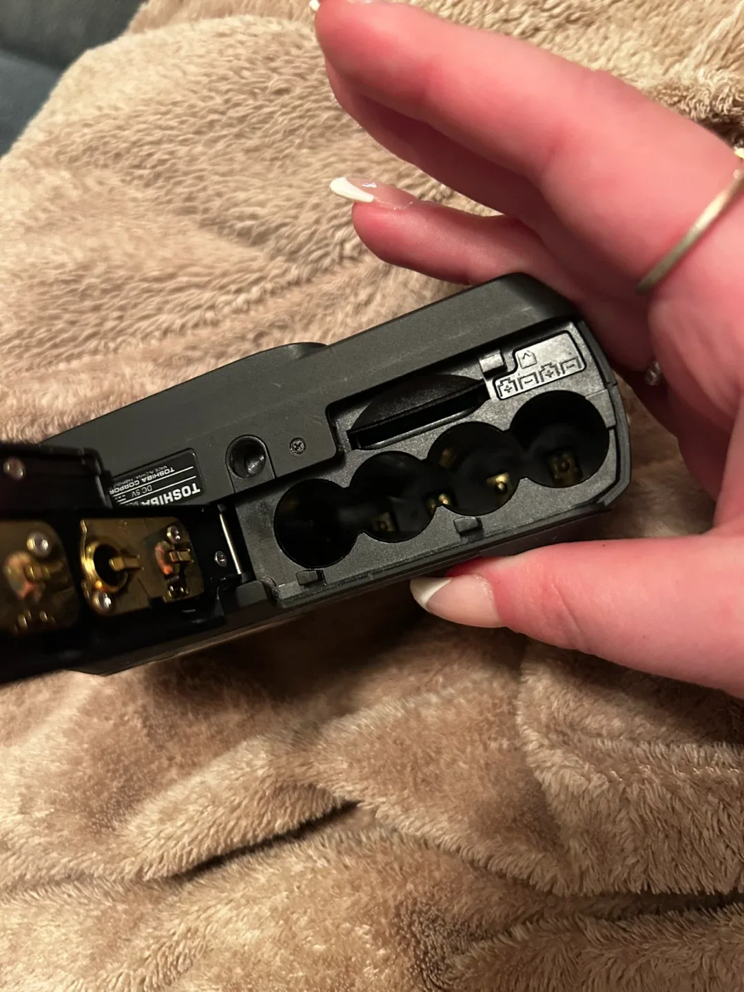 Toshiba PDR-3300 Digital Camera image indicator(4)