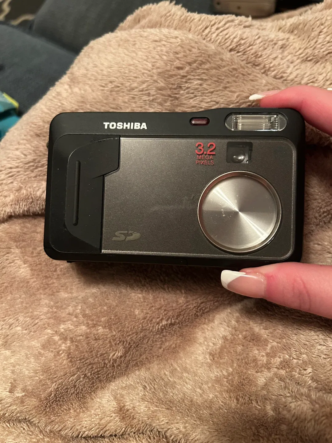 Toshiba PDR-3300 Digital Camera