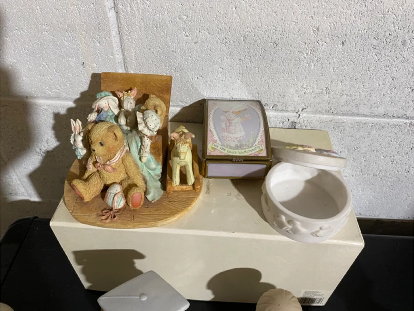 Precious Moments Figurines Collection image indicator(6)