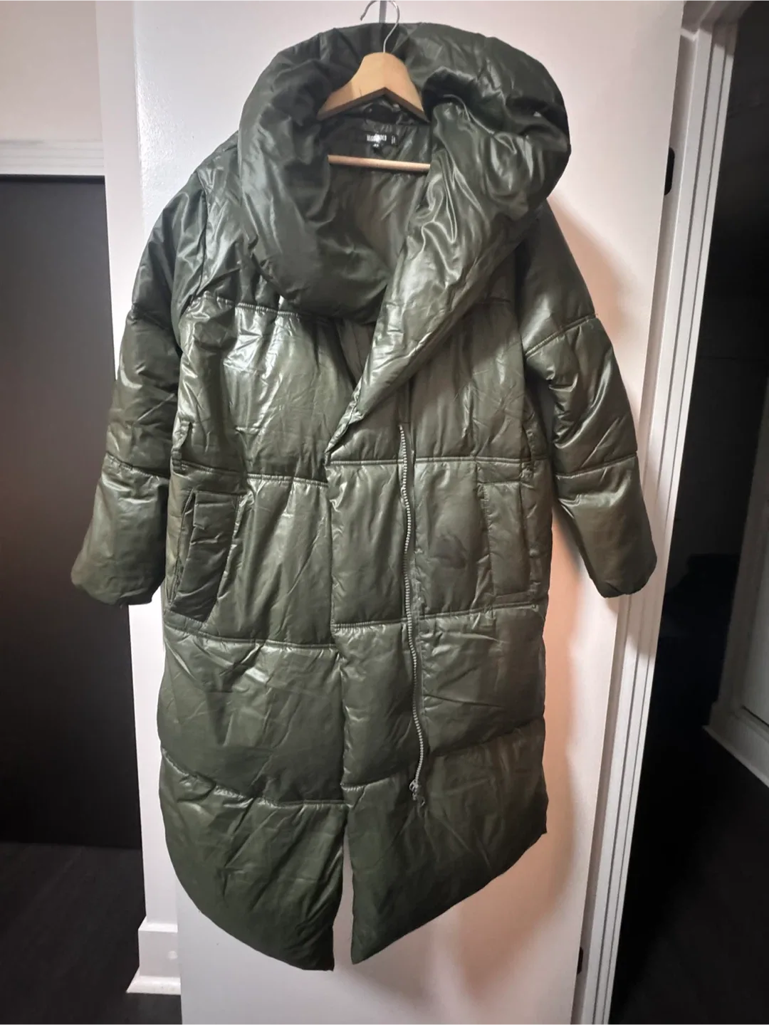 Missguided Puffer Coat - Size US 2