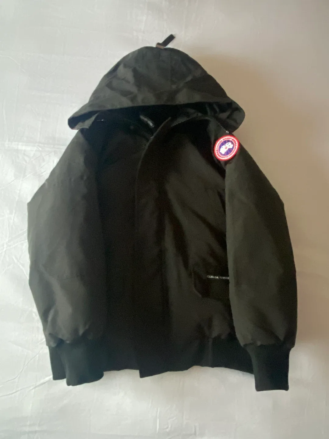 Canada Goose Bomber Jacket - Size S image indicator(3)