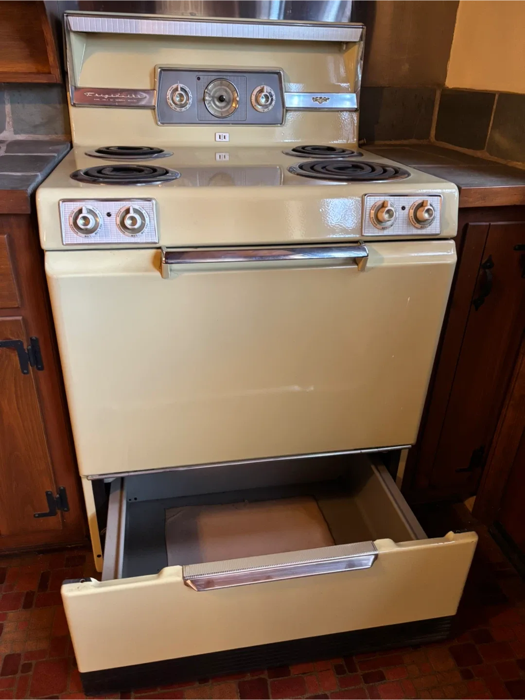 Vintage Frigidaire Electric Range image indicator(4)