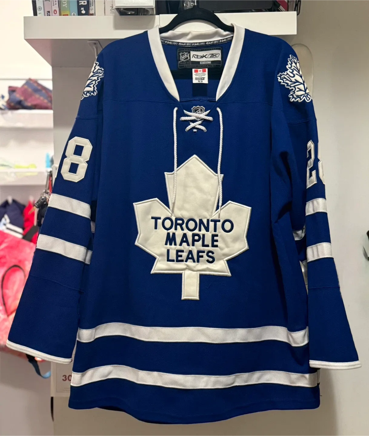 Toronto Maple Leafs Colton Orr #28 Jersey image indicator(2)