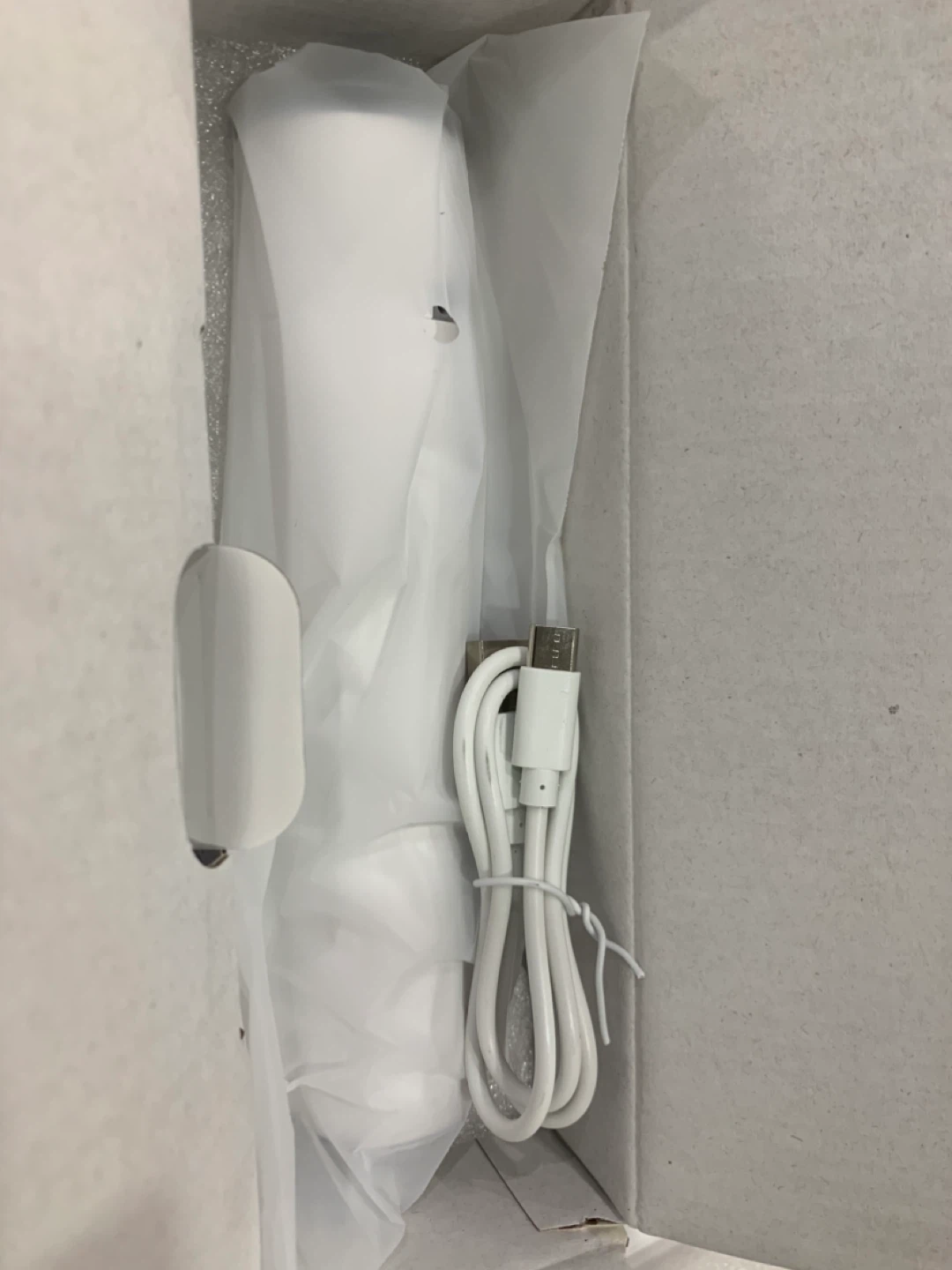 New Compact Code QH-H20 Handheld Vacuum Sealer - photo 4