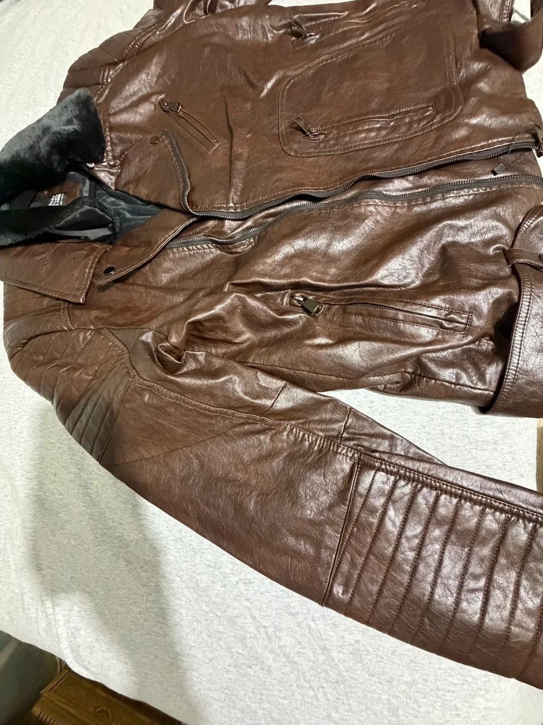 Robert Phillipe image indicator(3)