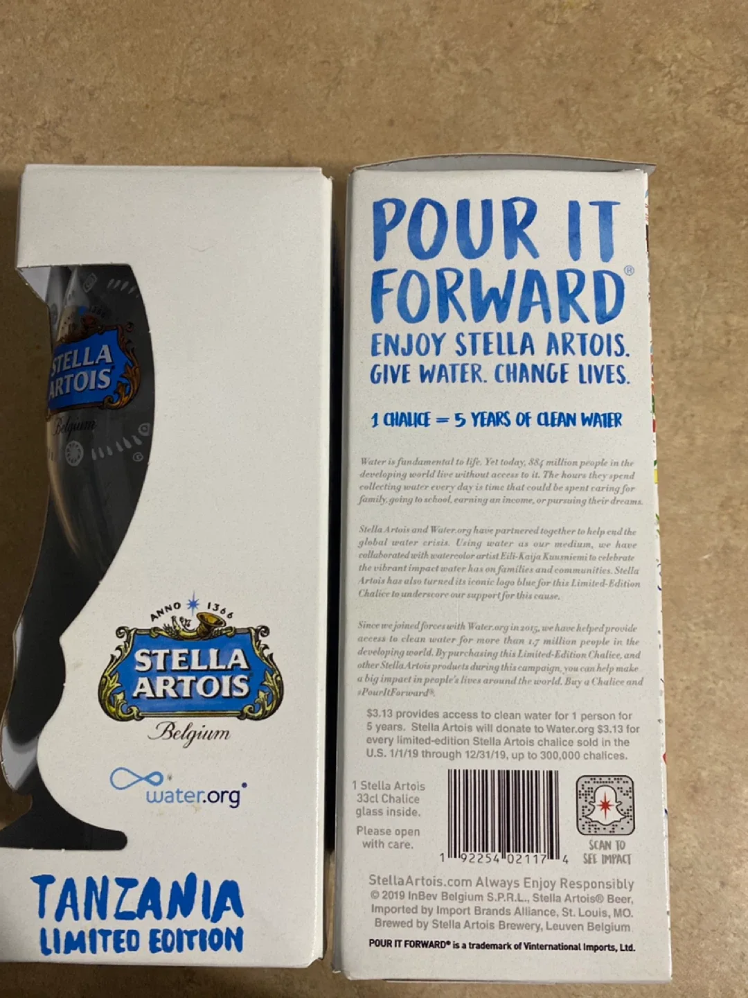 Stella Limited Edition Chalice Glass image indicator(2)