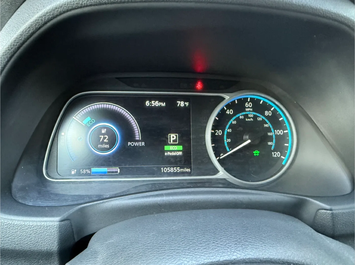 2022 Nissan Leaf - Gray Hatchback electric image indicator(8)