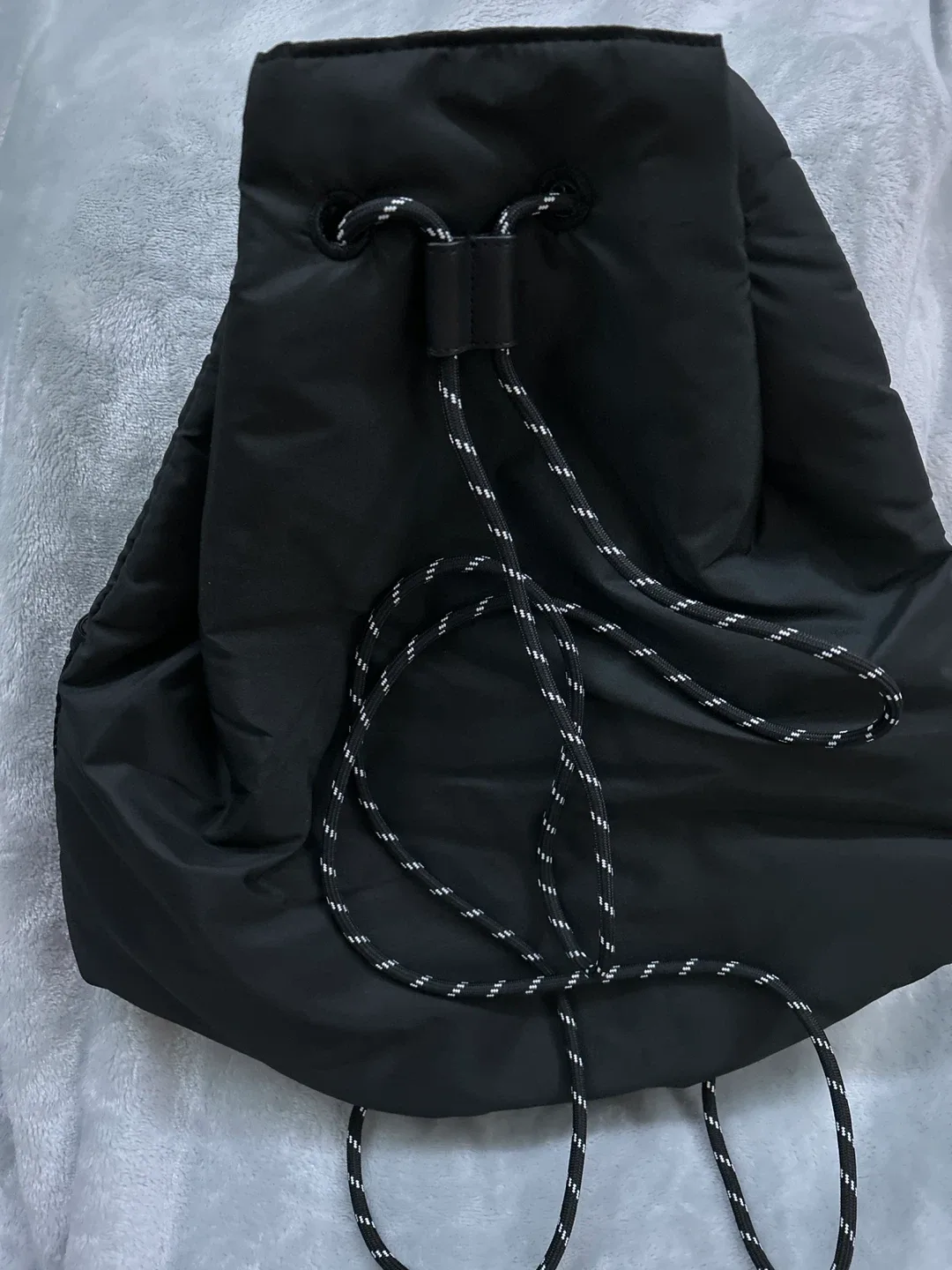 PINK Black Drawstring Backpack - New with Tags! image indicator(4)