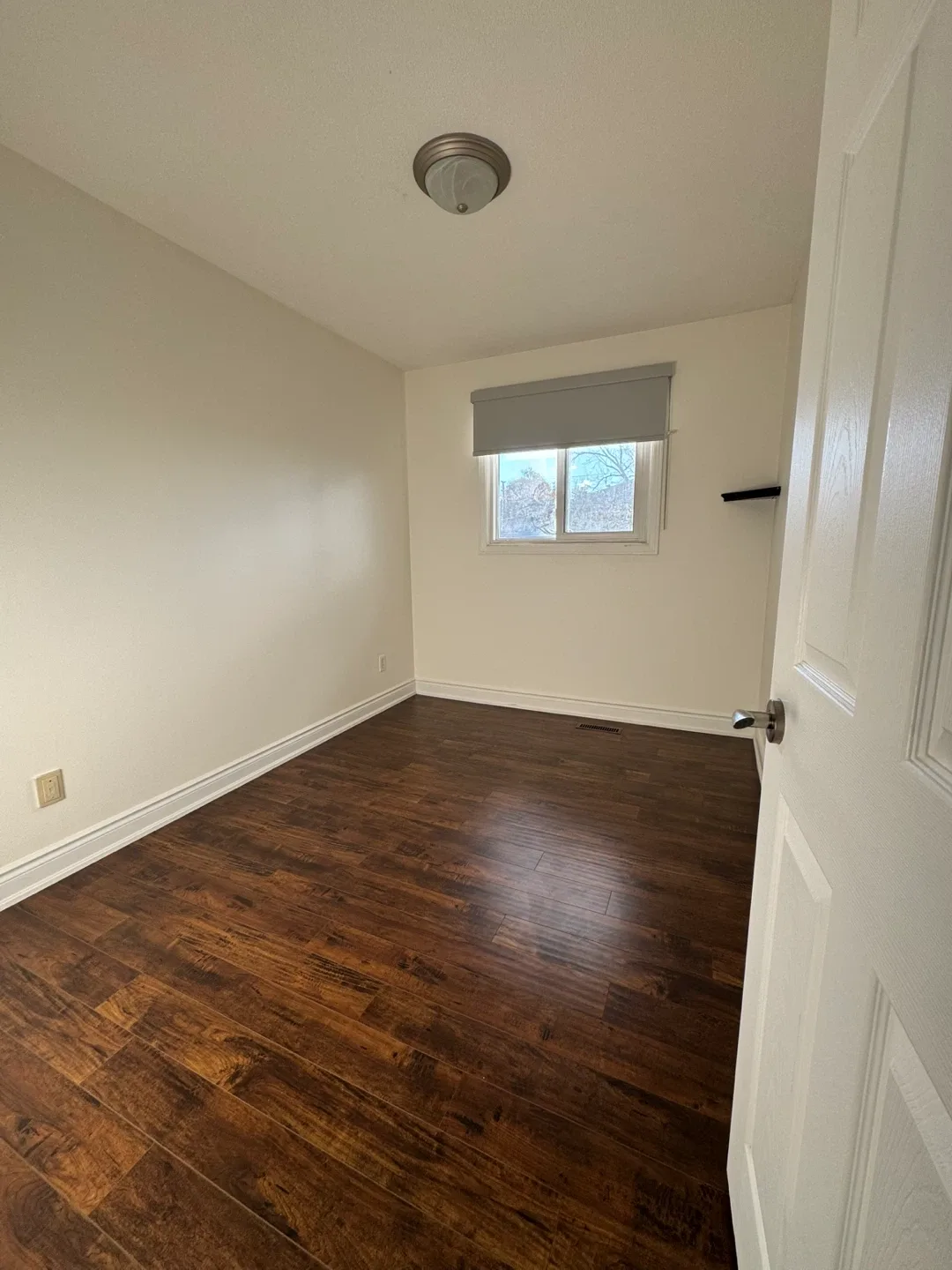 Upper level House for rent $2500 image indicator(6)