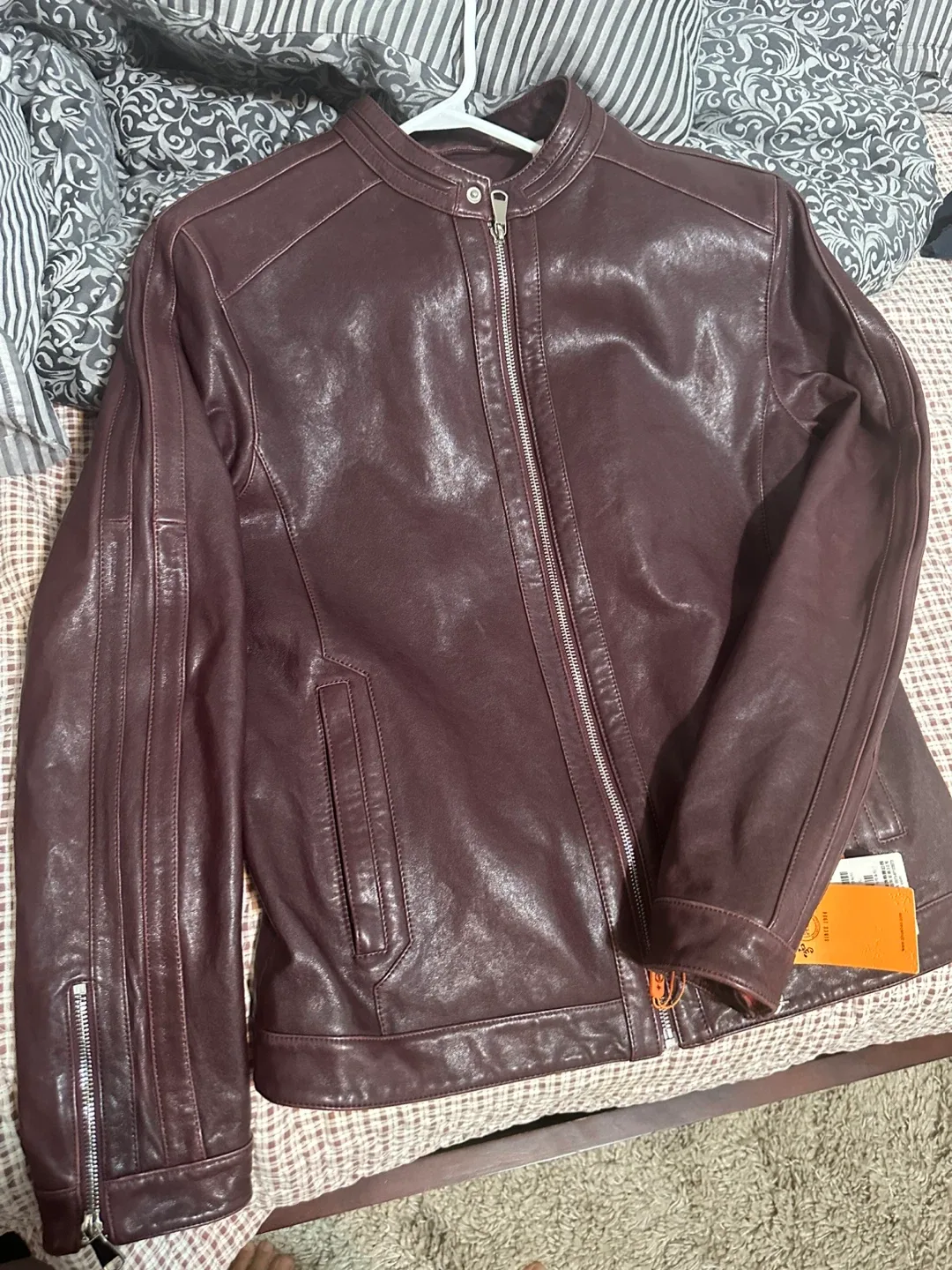 Burgundy Leather Jacket Size Medium