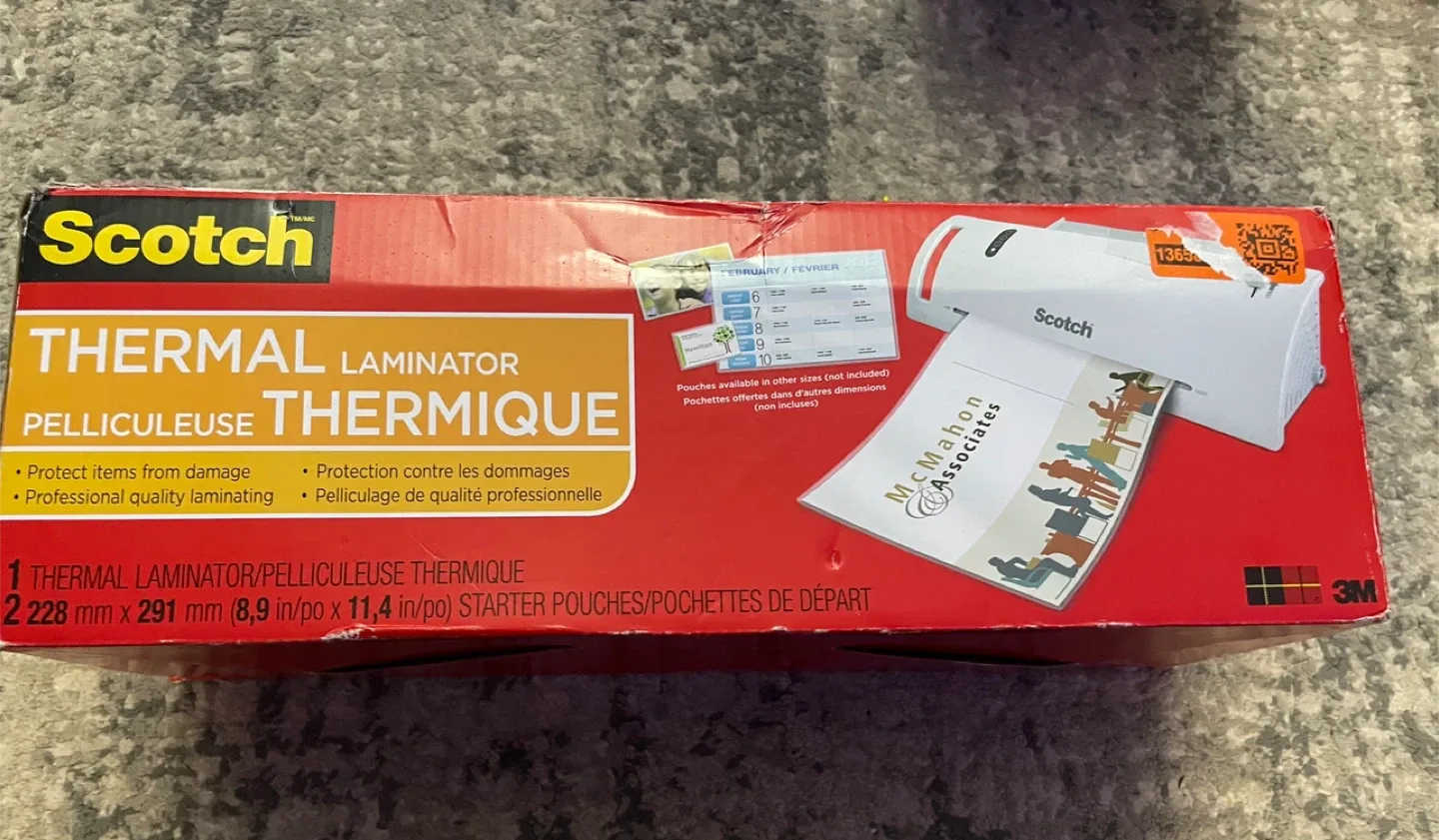 Scotch Thermal Laminator TL902-C with Starter Pouches