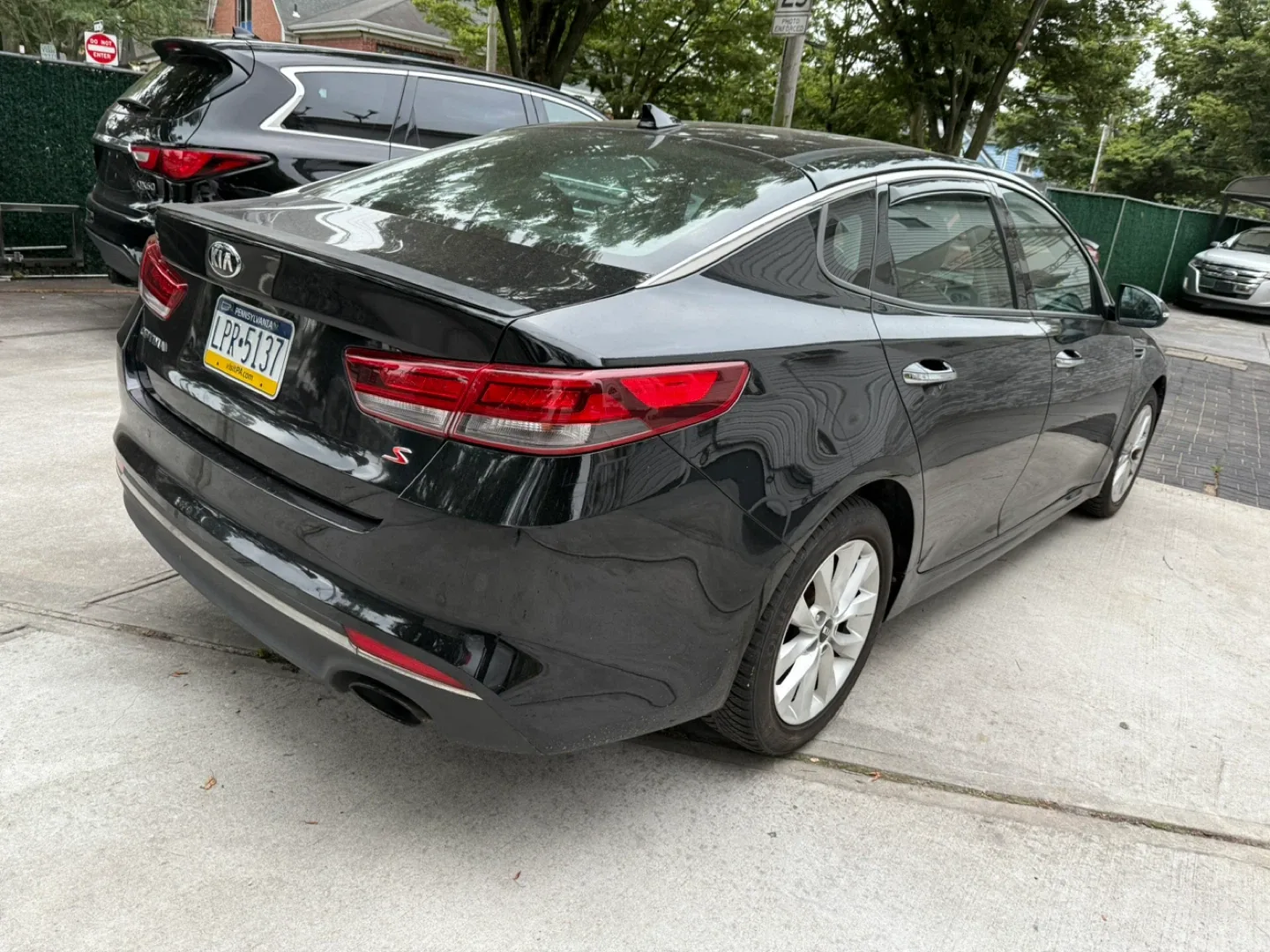 2018 Black Kia Optima  S Sedan image indicator(3)
