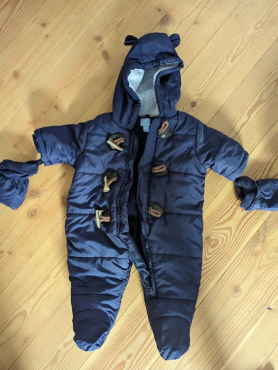 Baby Gap Navy Blue Snowsuit with Mittens 0-3 months