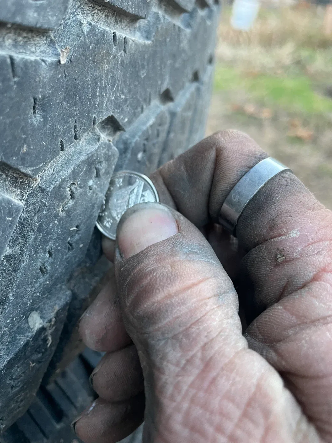 Full set Maxmiler WT-1000 LT265/75R16 Tires, Plus one spare image indicator(4)