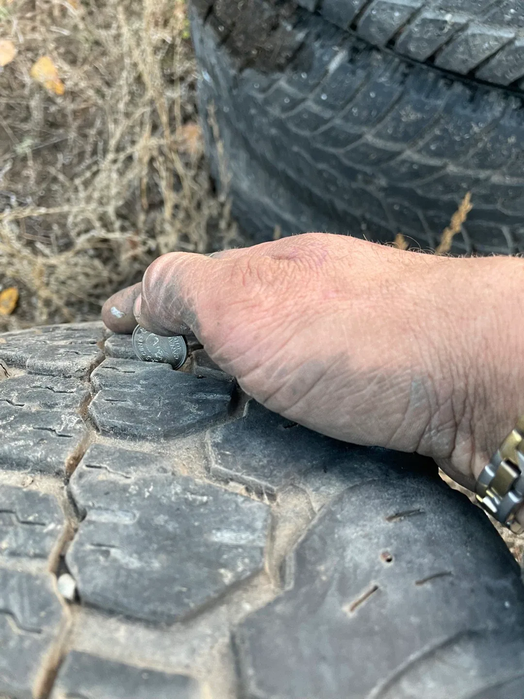 Full set Maxmiler WT-1000 LT265/75R16 Tires, Plus one spare image indicator(7)