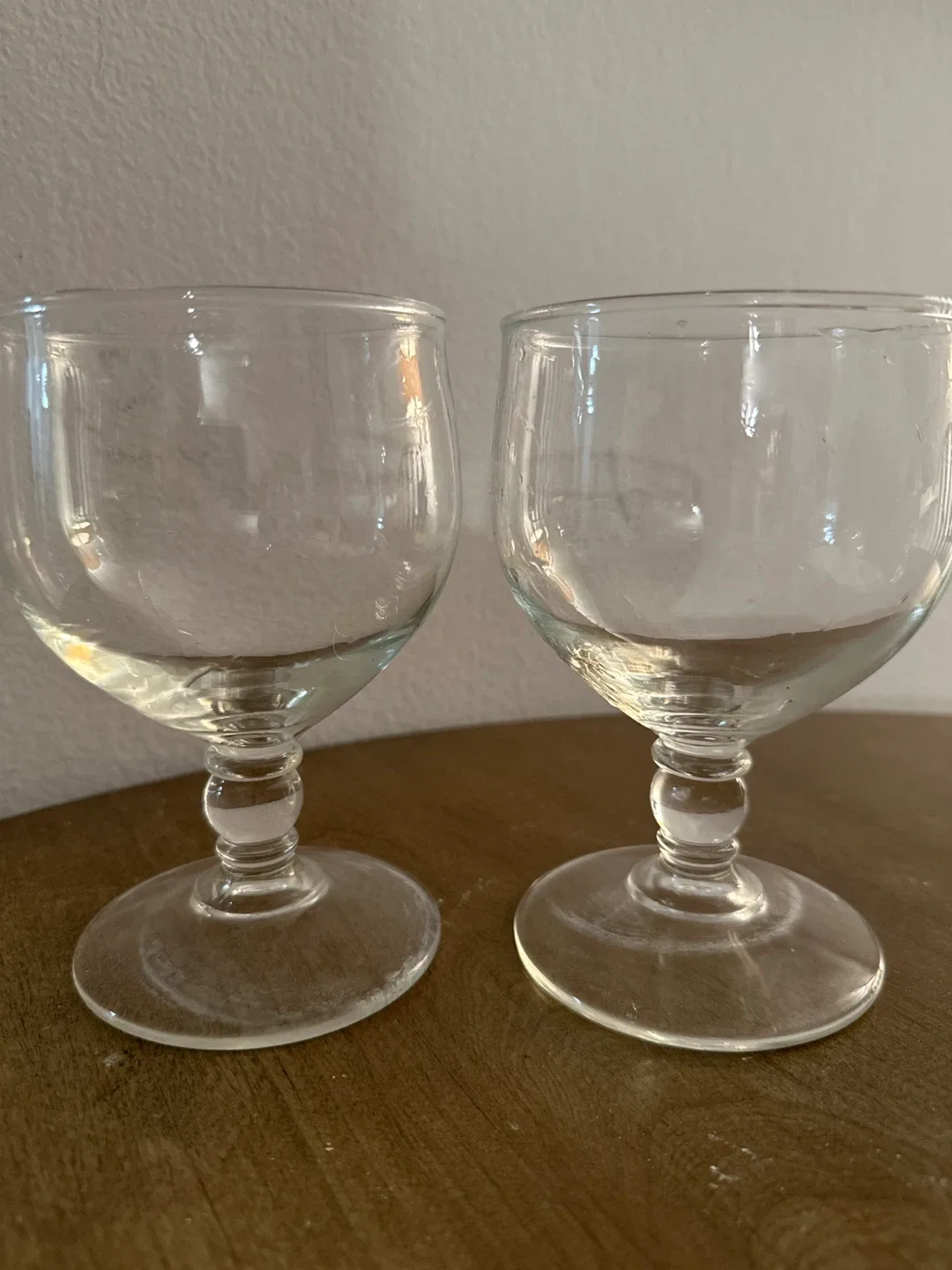 Set of 2 Clear Glass Dessert/Wine Glasses