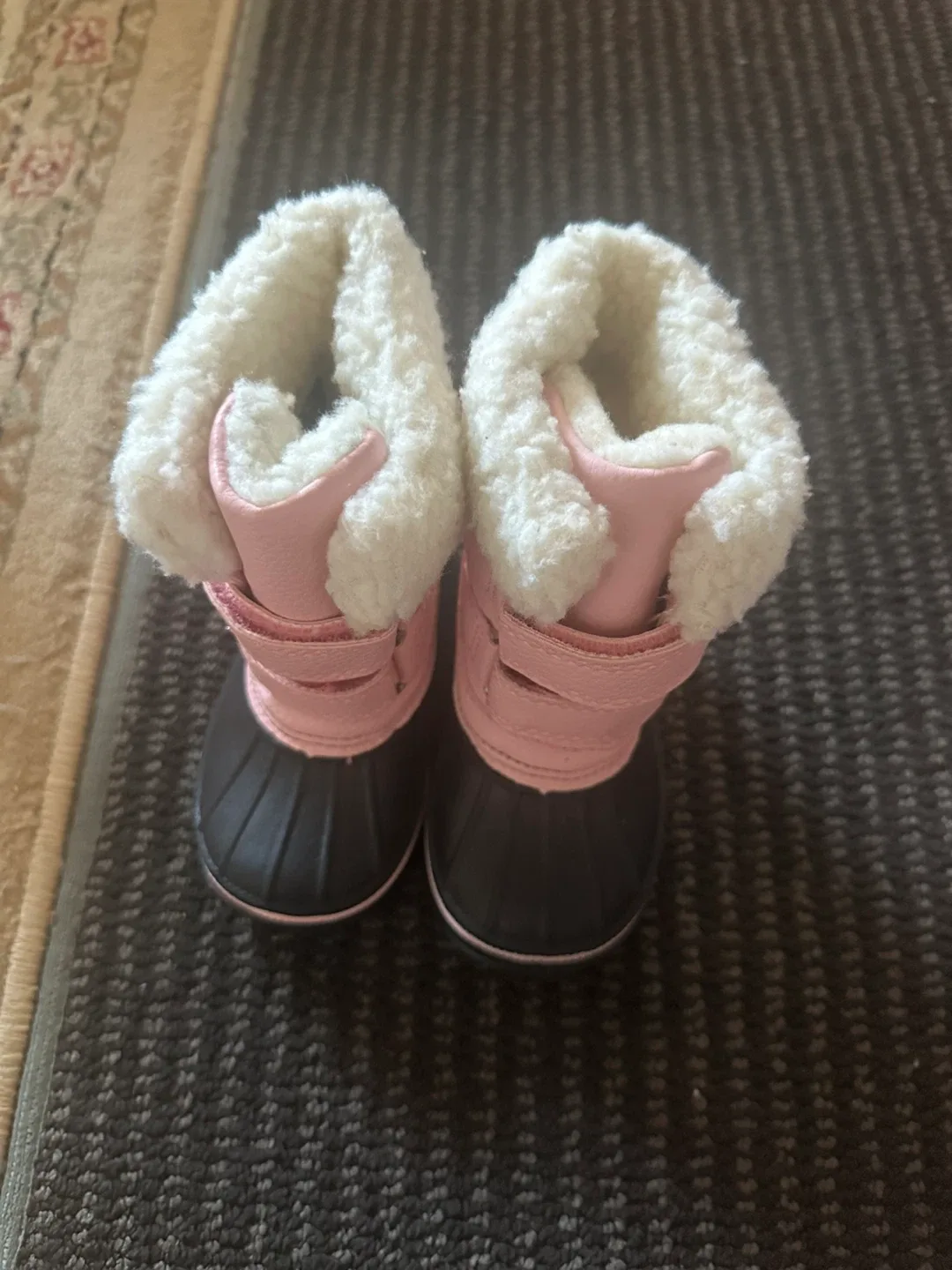 Carter's Pink Winter Boots - Size 4 image indicator(2)