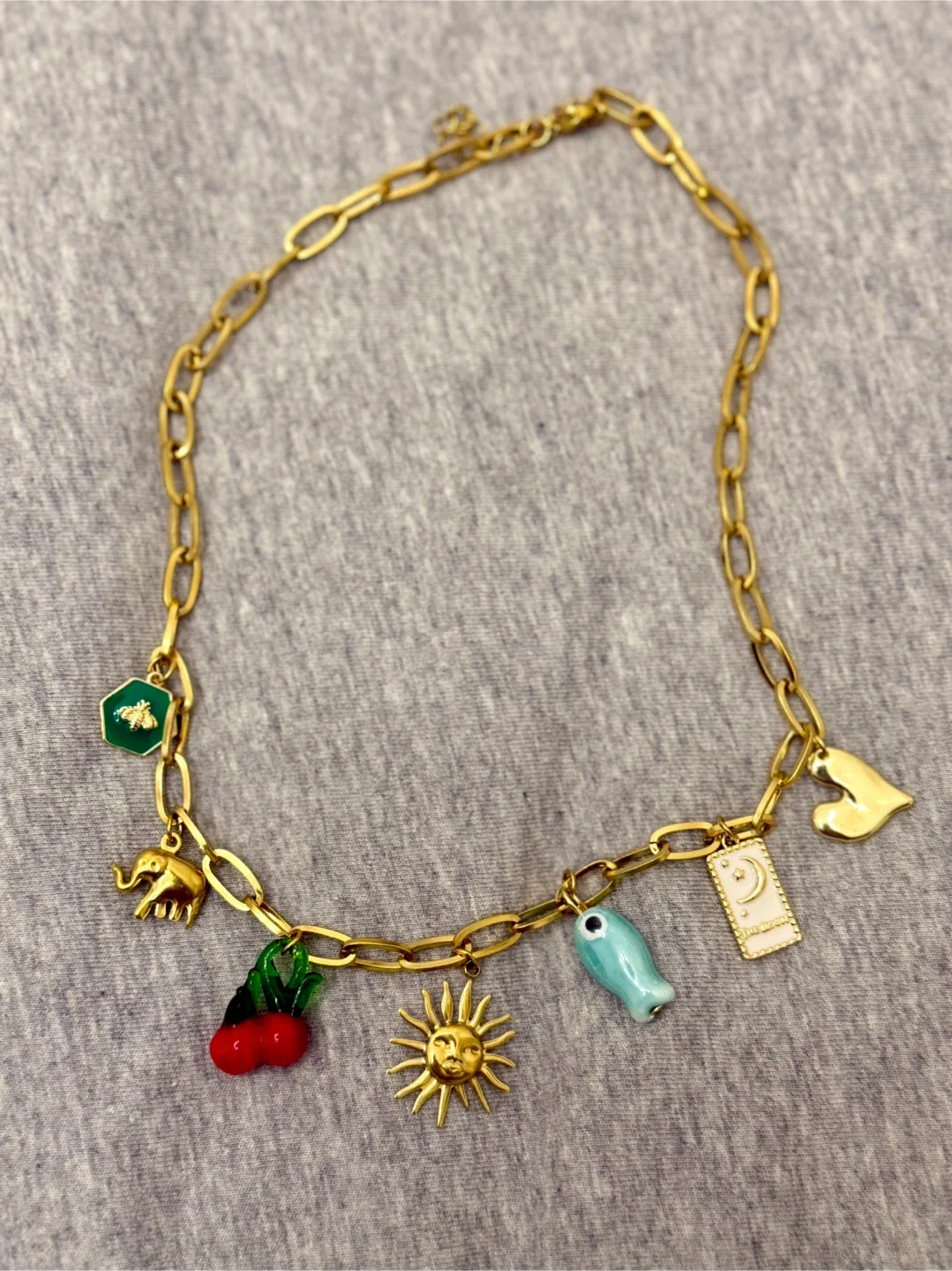 Gold Charm Necklace image indicator(4)