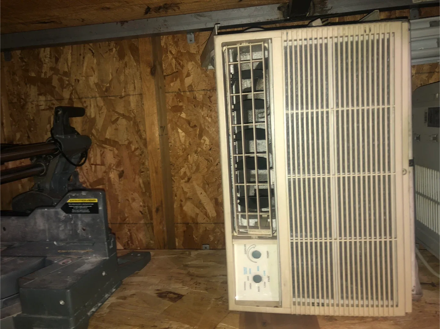 Window Air Conditioner image indicator(2)