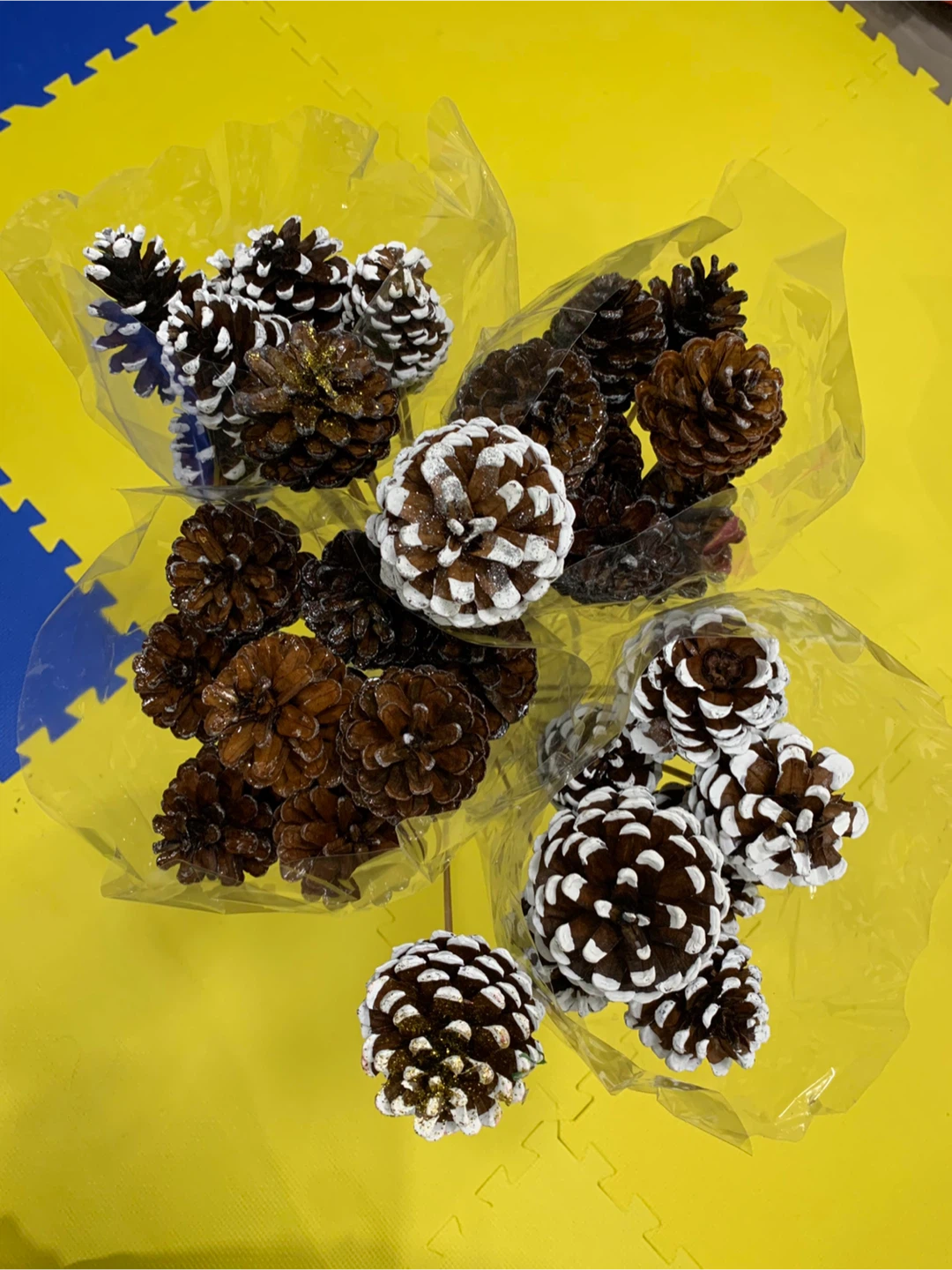 2.5”-3.5” pine cones with white sparkle tips on stems - photo 4