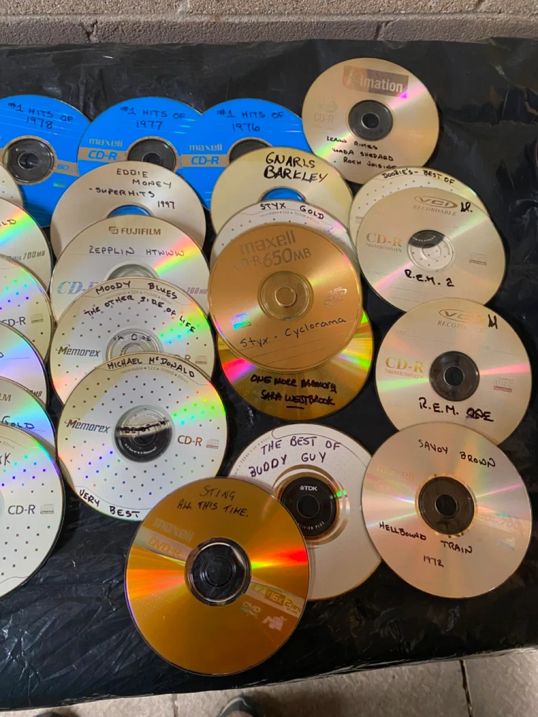 Mixed CDs with Cases (burned copies) image indicator(2)