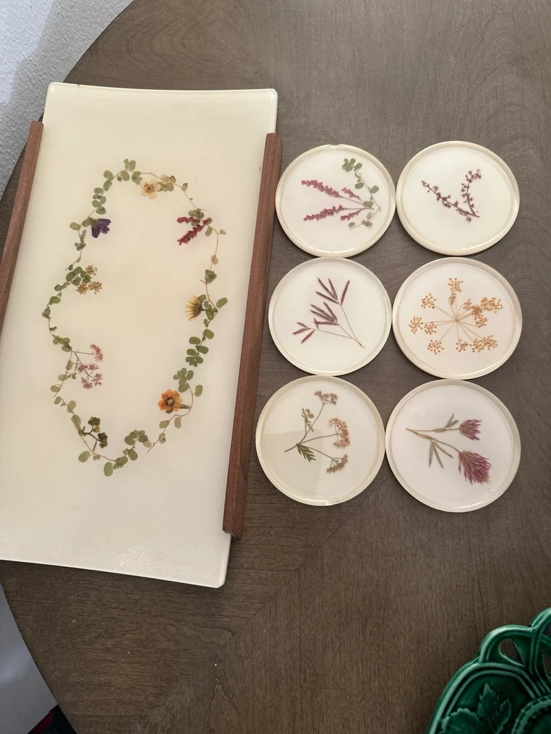 Handmade Botanical Resin Coasters (Set of 6) image indicator(10)